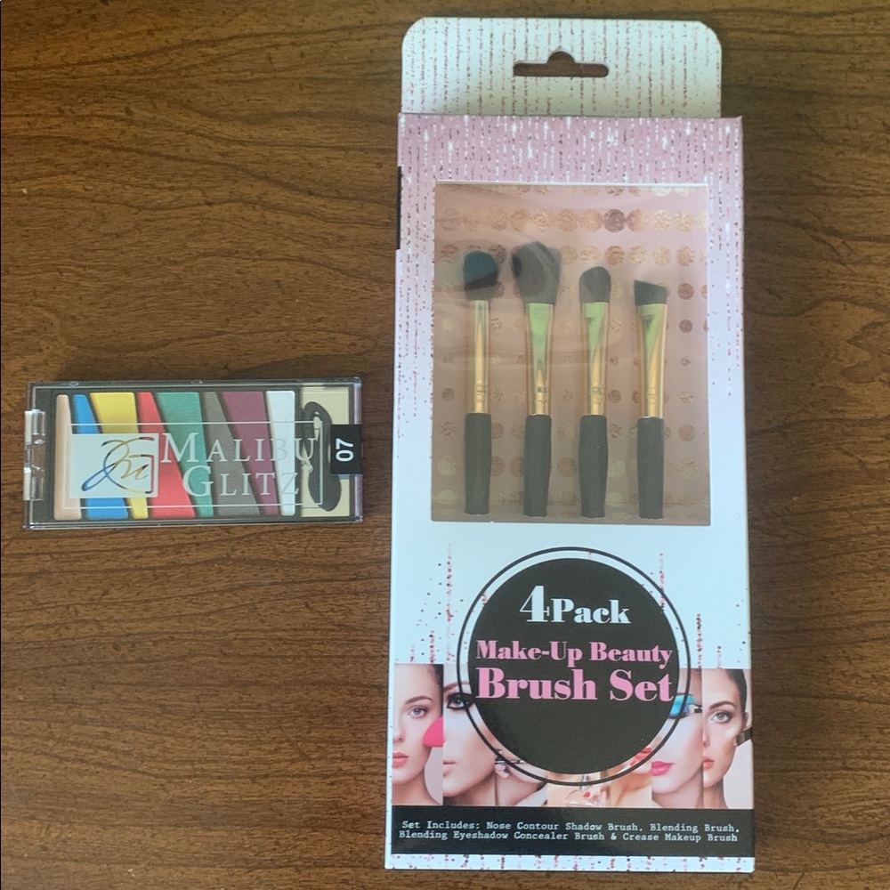 It’s bundle time! NWOT Malibu Glitz Eye Palette #07 & 4 Pack Make-Up Brush Set